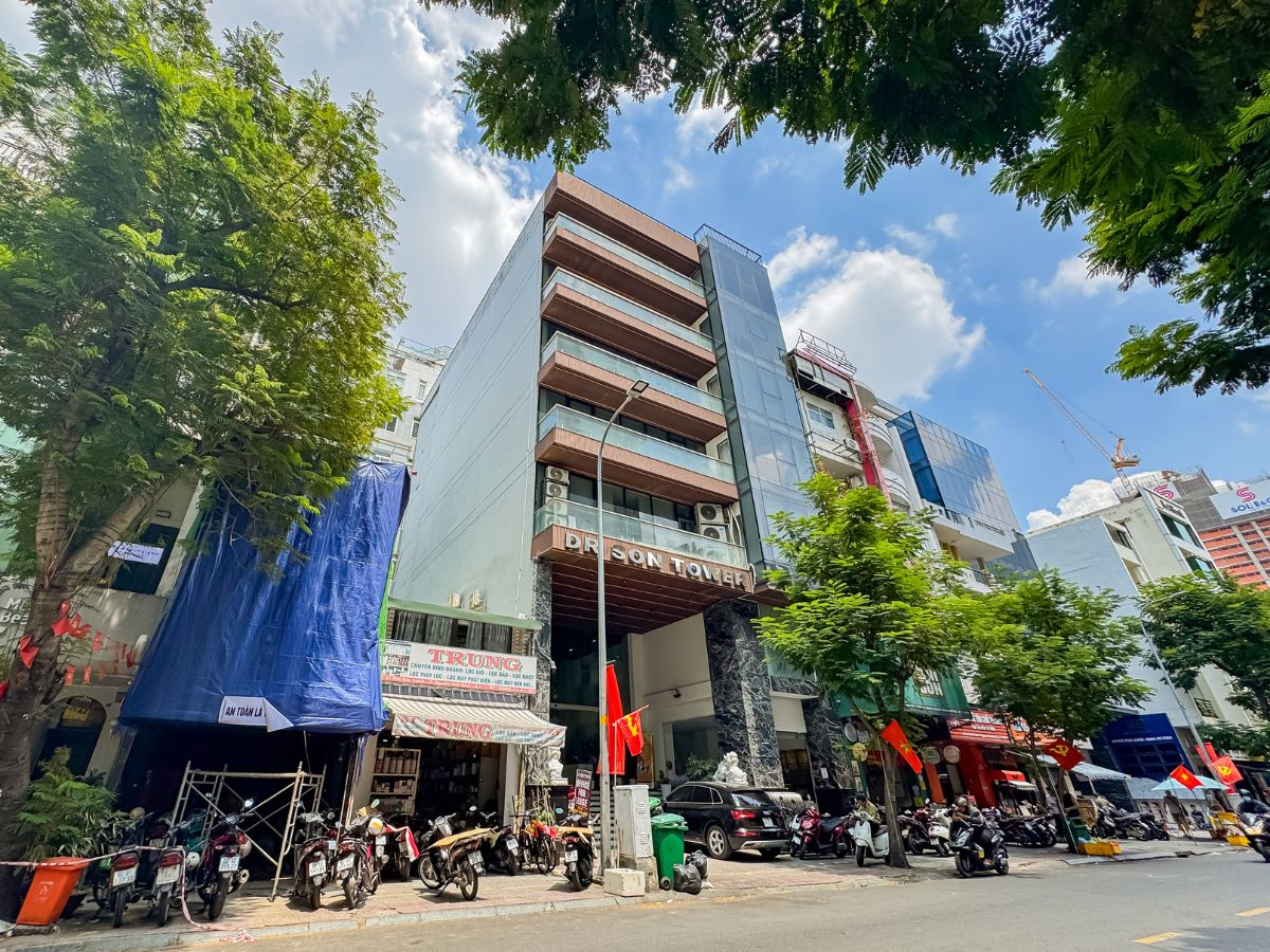 Dr Son Building